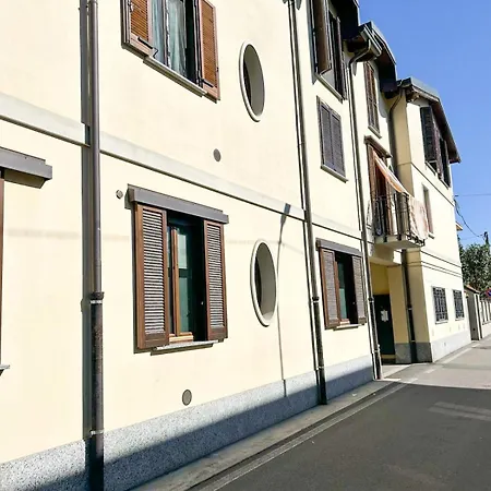 Apartment Villoresi 6 - Moderno Con Patio Vicino Milano, Rho Fiera, Monza Paderno Dugnano