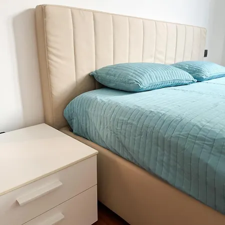 Villoresi 6 - Moderno Con Patio Vicino Milano, Rho Fiera, Monza Paderno Dugnano