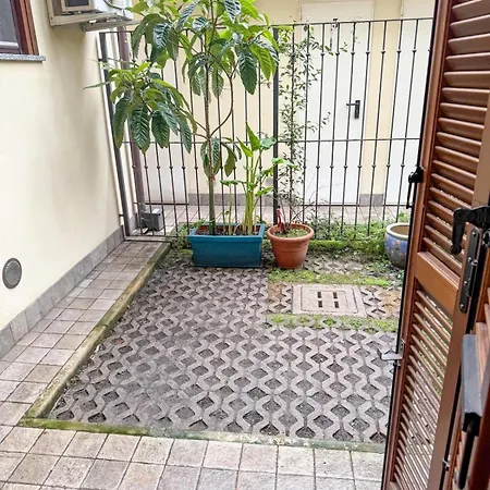 Apartment Villoresi 6 - Moderno Con Patio Vicino Milano, Rho Fiera, Monza Paderno Dugnano