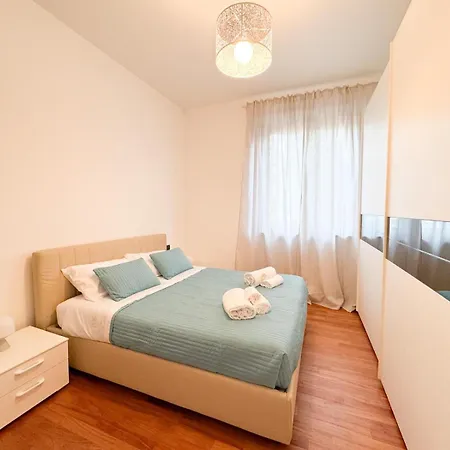 Villoresi 6 - Moderno Con Patio Vicino Milano, Rho Fiera, Monza Apartment *