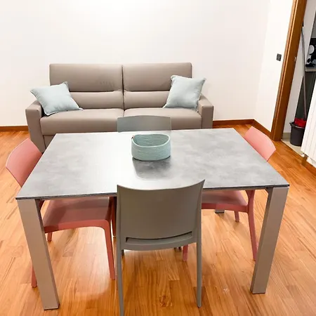 Villoresi 6 - Moderno Con Patio Vicino Milano, Rho Fiera, Monza