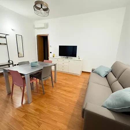 Villoresi 6 - Moderno Con Patio Vicino Milano, Rho Fiera, Monza Apartment